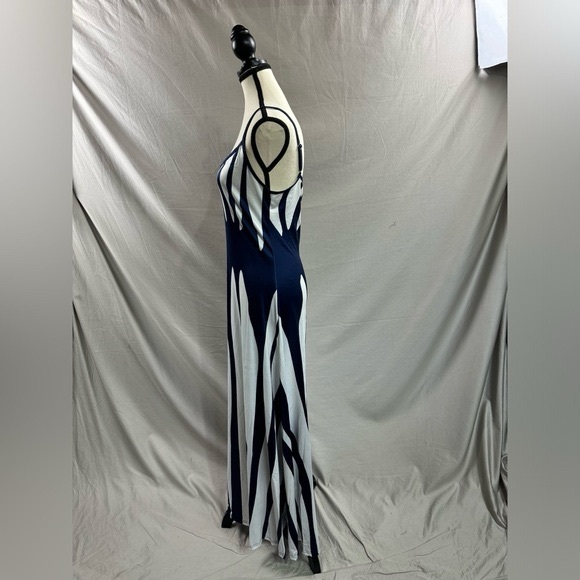 Blue White Rib Knit Graphic Print A line Dress - Picture 7 of 8